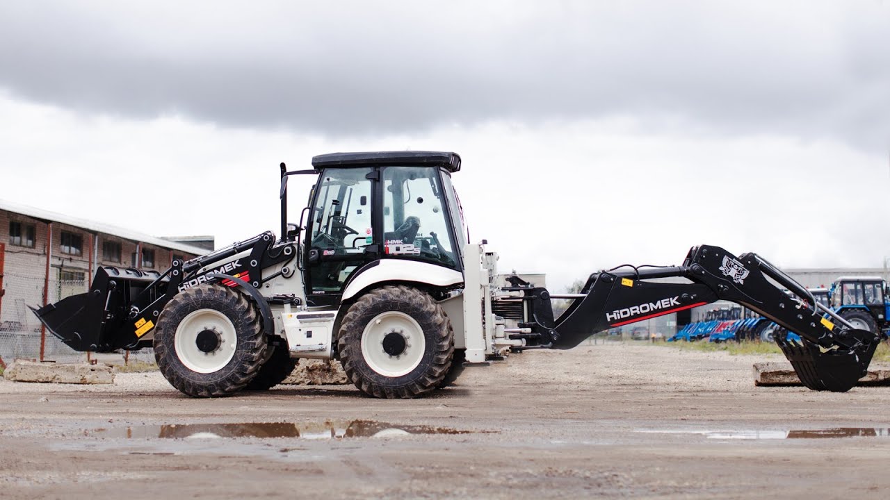 Экскаватор-погрузчик HIDROMEK HMK 102S: Превосходство в черно-белом цвете - YouTube